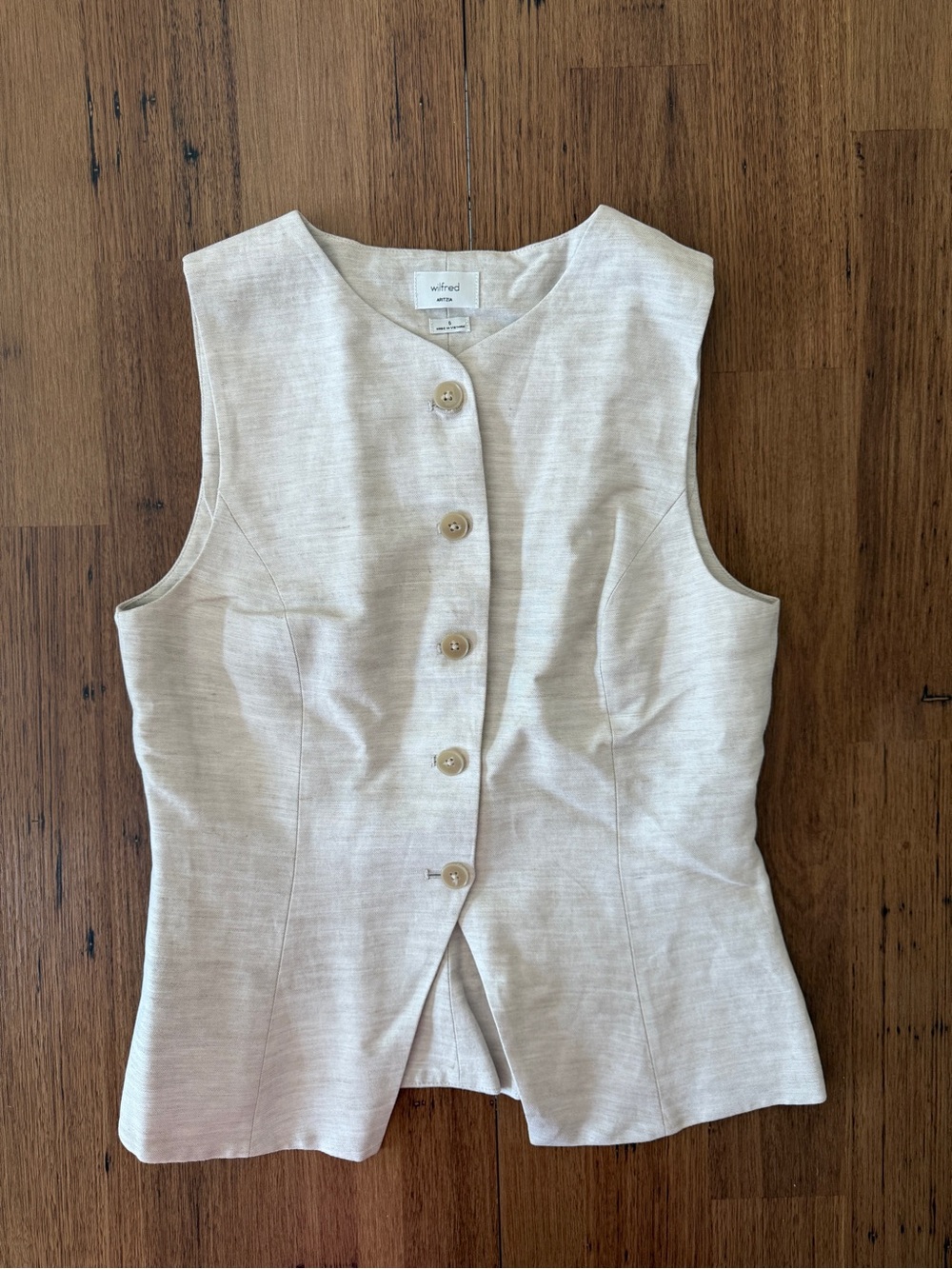 Aritzia Wilfred Cream Button-Front Tailored Sleeveless Top